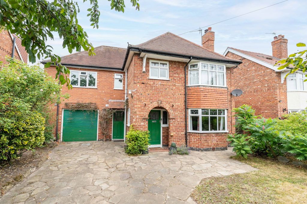 Property photo 1 of 23