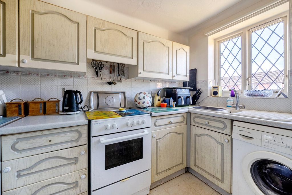 Property photo 2 of 10 Picture No. 04