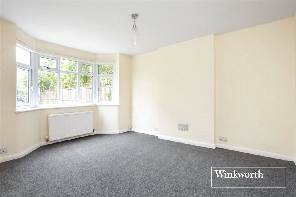 Property photo 3 of 12 Picture No. 06