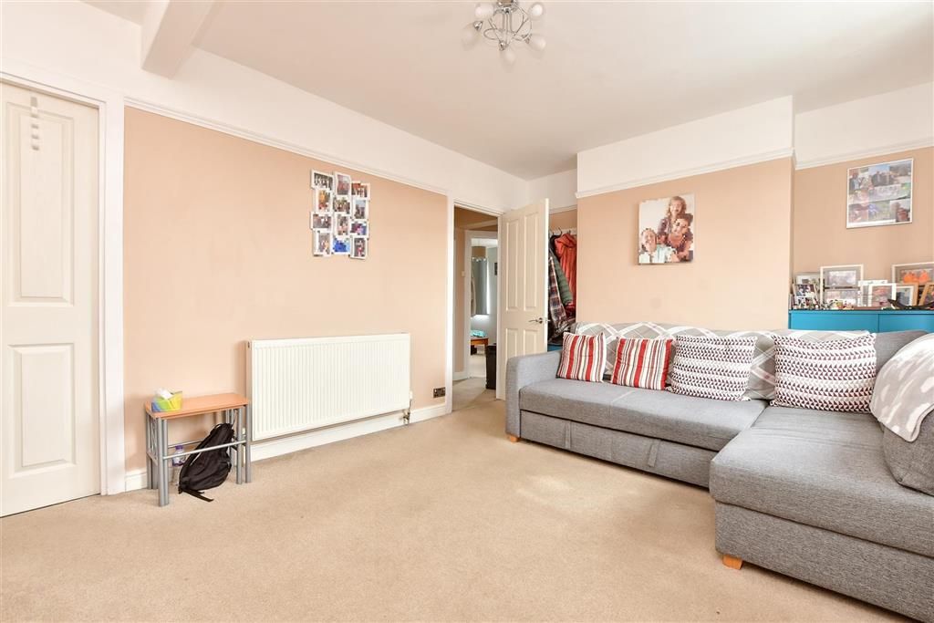 Property photo 1 of 9 Bedroom 1