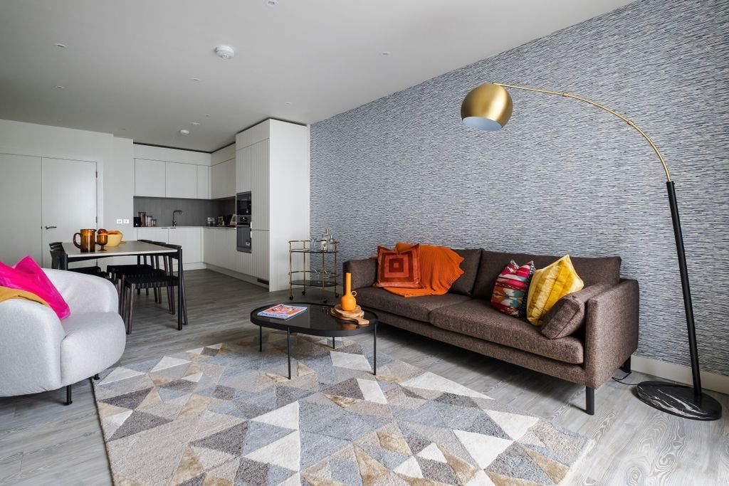 Property photo 3 of 15 057-The-Platform-...