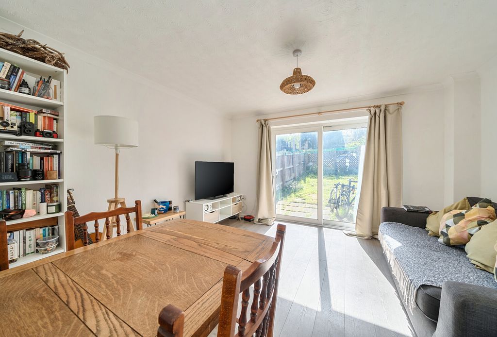 Property photo 2 of 9 Picture 2