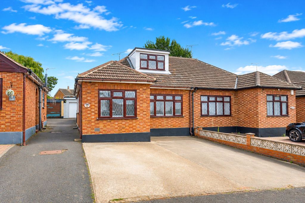 Property photo 1 of 29