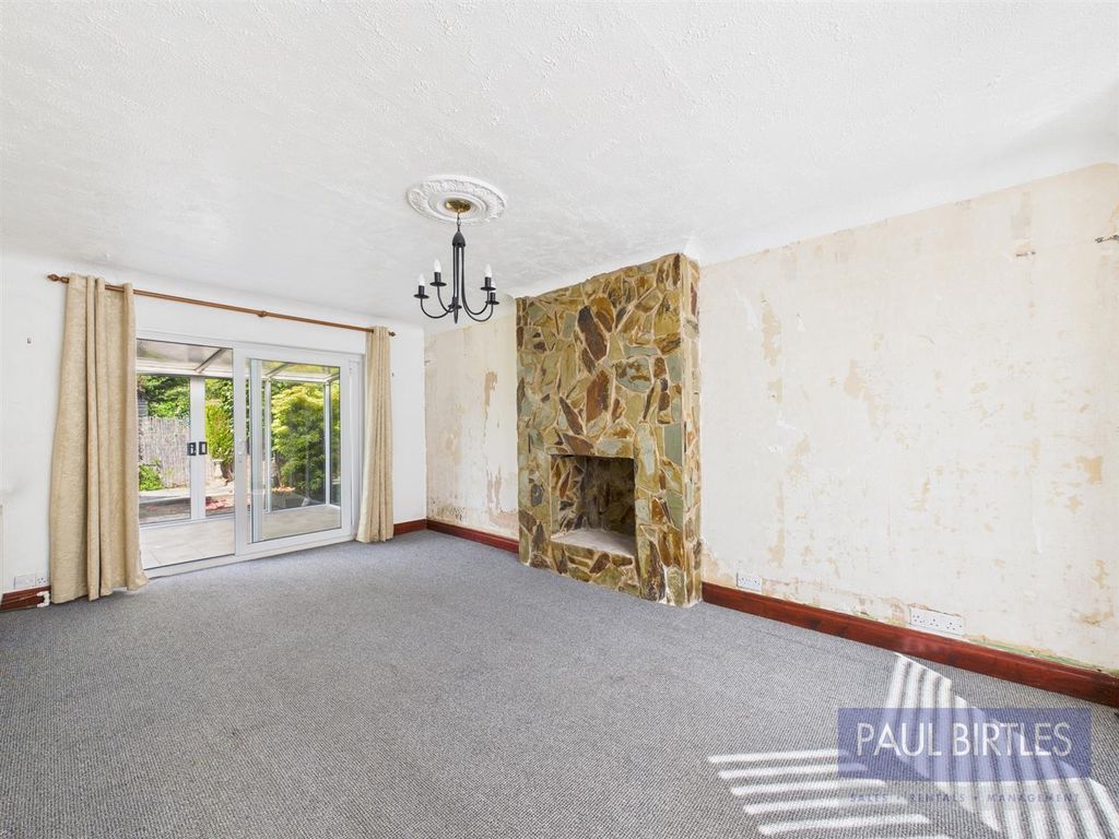 Property photo 3 of 23 Cam04378G0-Pr0129-Still015.Jpg