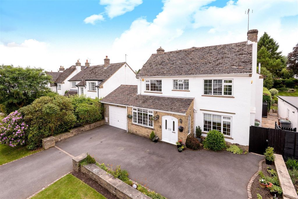 Property photo 1 of 27