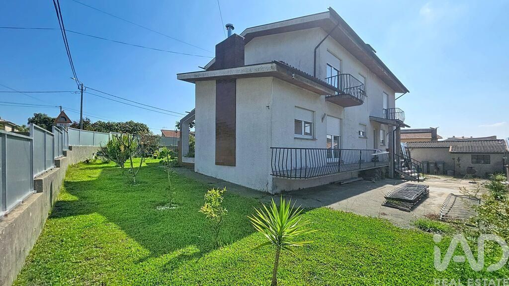 Property photo 1 of 31