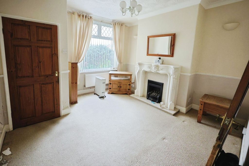 Property photo 2 of 8 Pbox-Img.Jpg