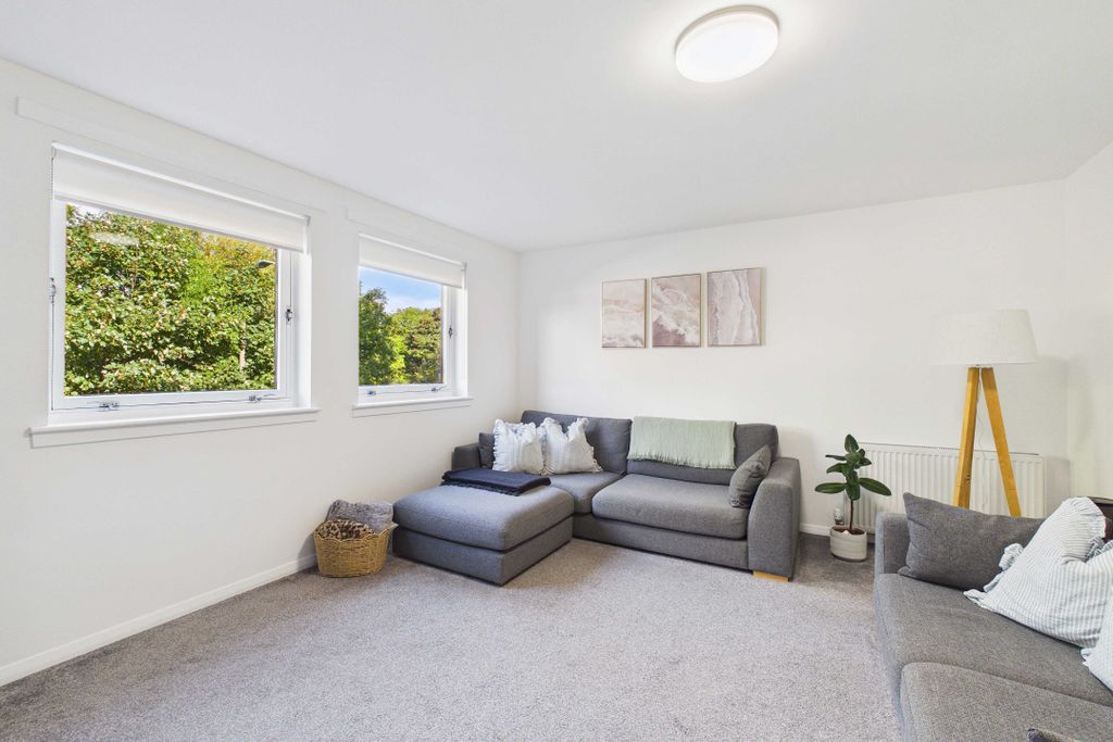 Property photo 3 of 16 Property Image 3