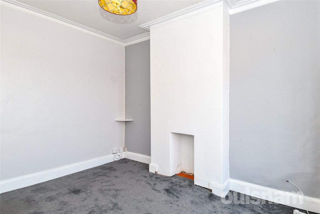 Property photo 3 of 24 Picture No. 28