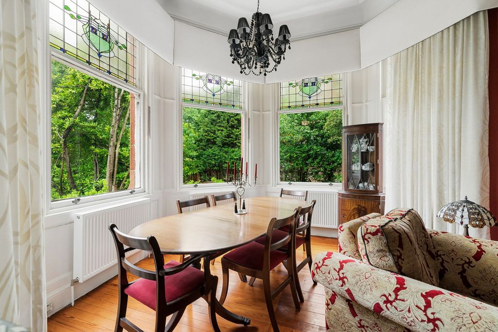 Additional image 9 of 3 bed flat for sale8 Whittingehame Gardens, 1103 Great Western Road G12