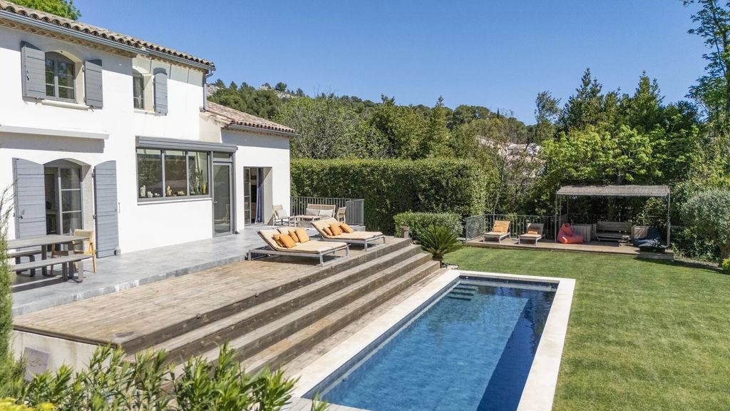 Property photo 1 of 28 Sold - Renovated House - Maussane-Les-Alpilles