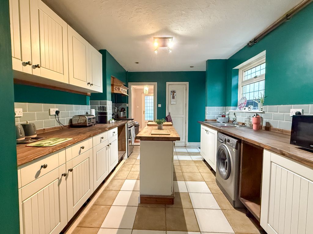 Property photo 2 of 23 20251029_144102439_0.5