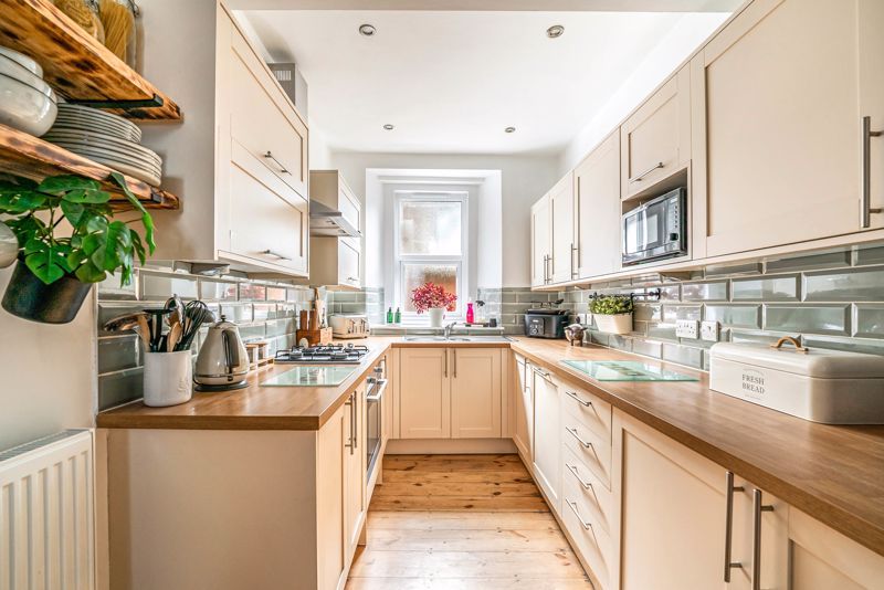 Property photo 3 of 20 Photo 14