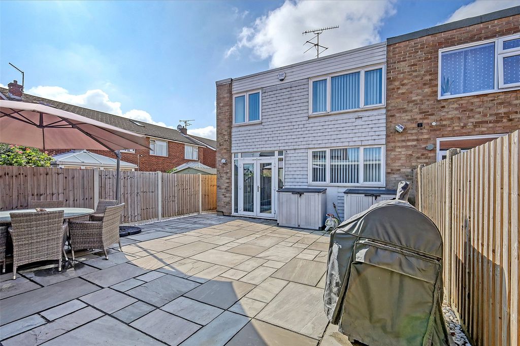 Property photo 3 of 19 Picture No. 29
