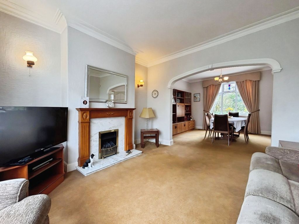 Property photo 2 of 17 4966563