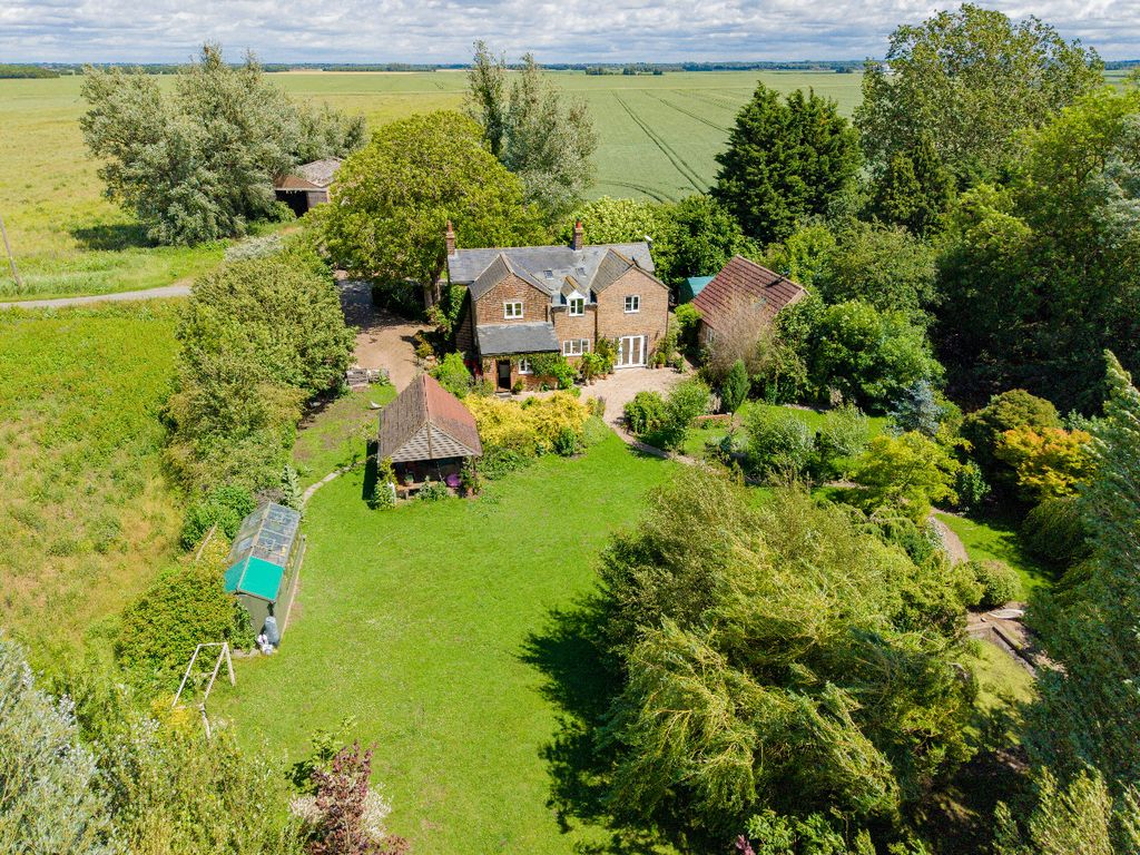 Property photo 3 of 31 5170965