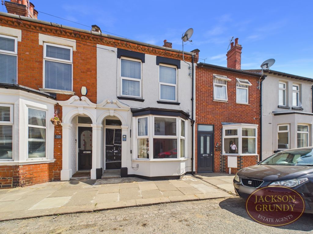 Property photo 1 of 15 Wycliffe Road