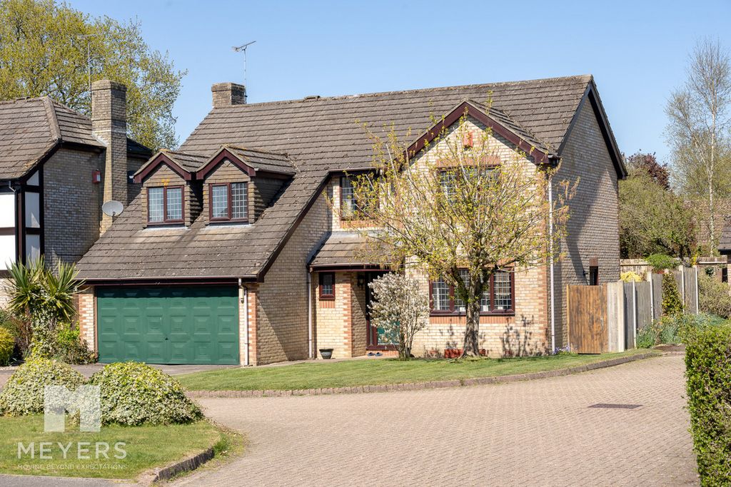 Property photo 1 of 24