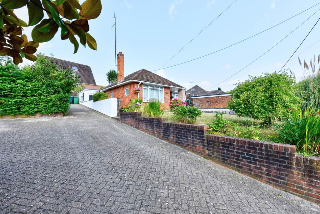 Property photo 2 of 14