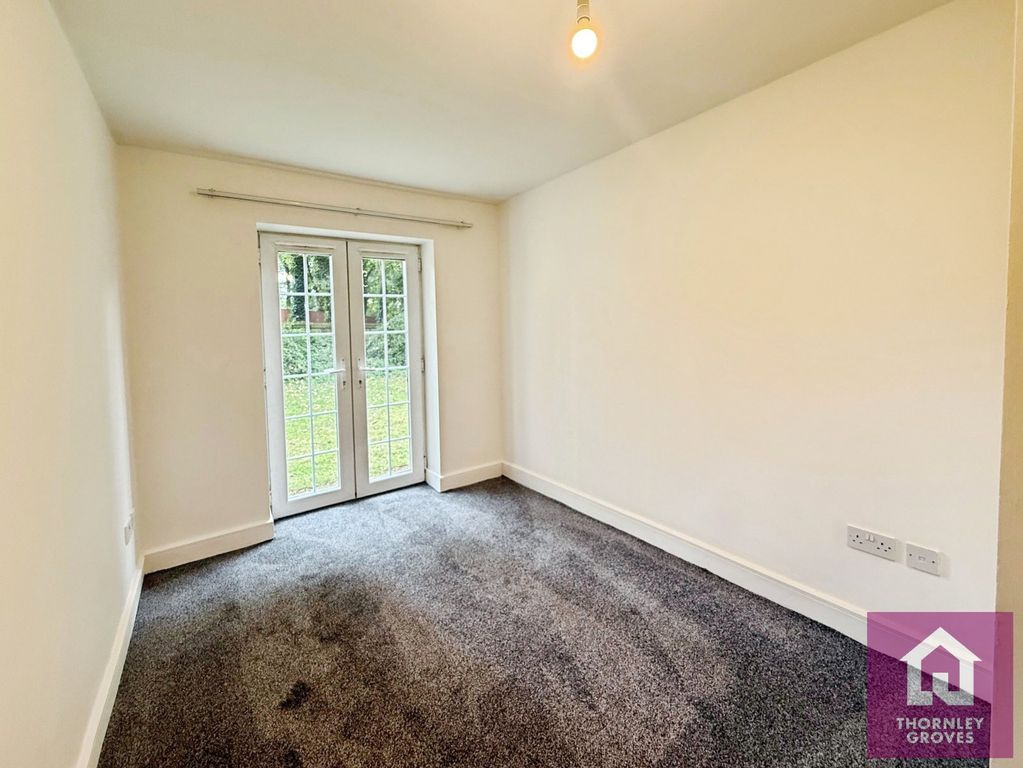 Property photo 3 of 9 Picture No. 14