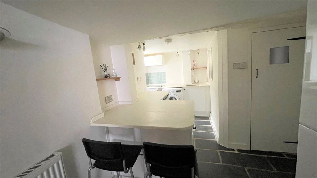 Additional image 4 of 3 bed terraced house for saleHigh Street, Honiton, Devon EX14