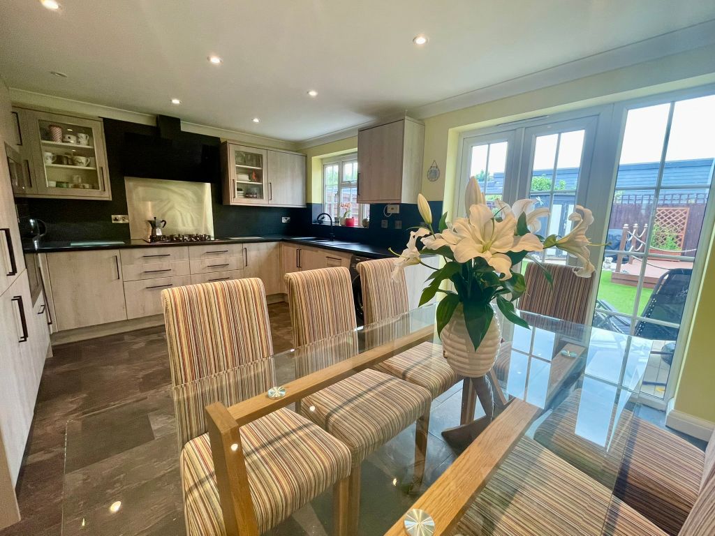 Property photo 2 of 16 Img_3309