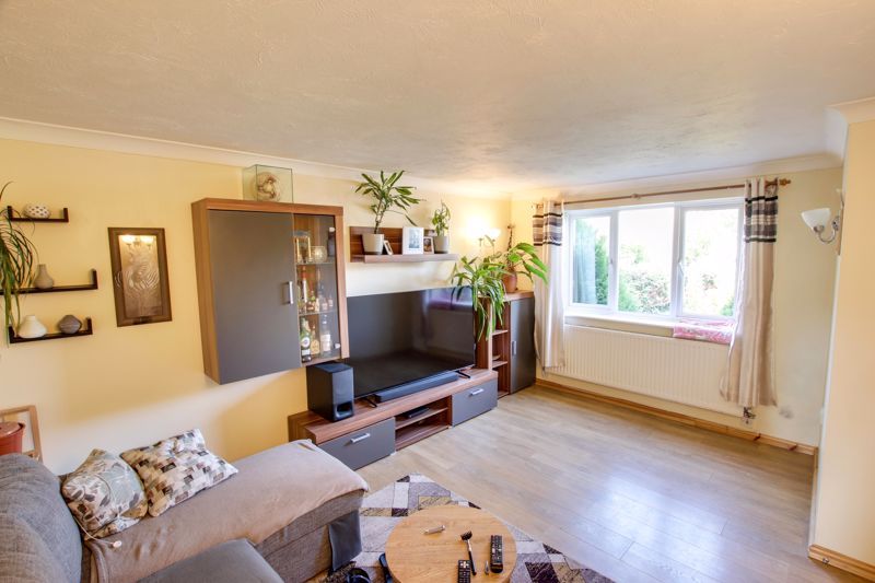 Property photo 2 of 13 Photo 11