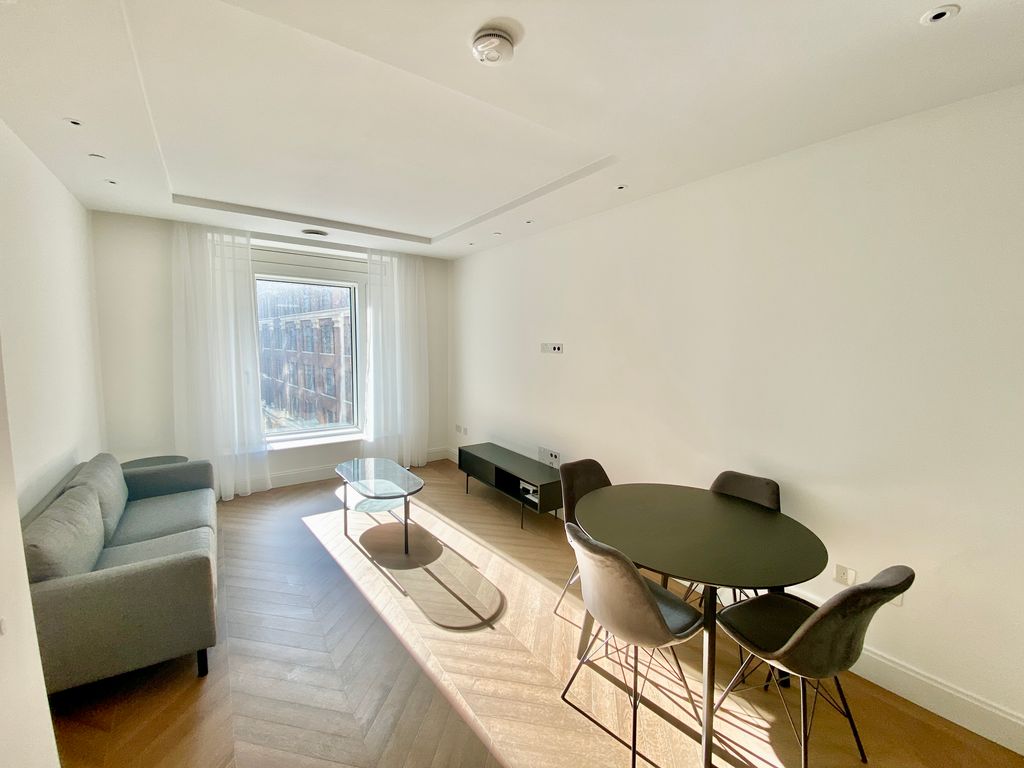 Property photo 3 of 6