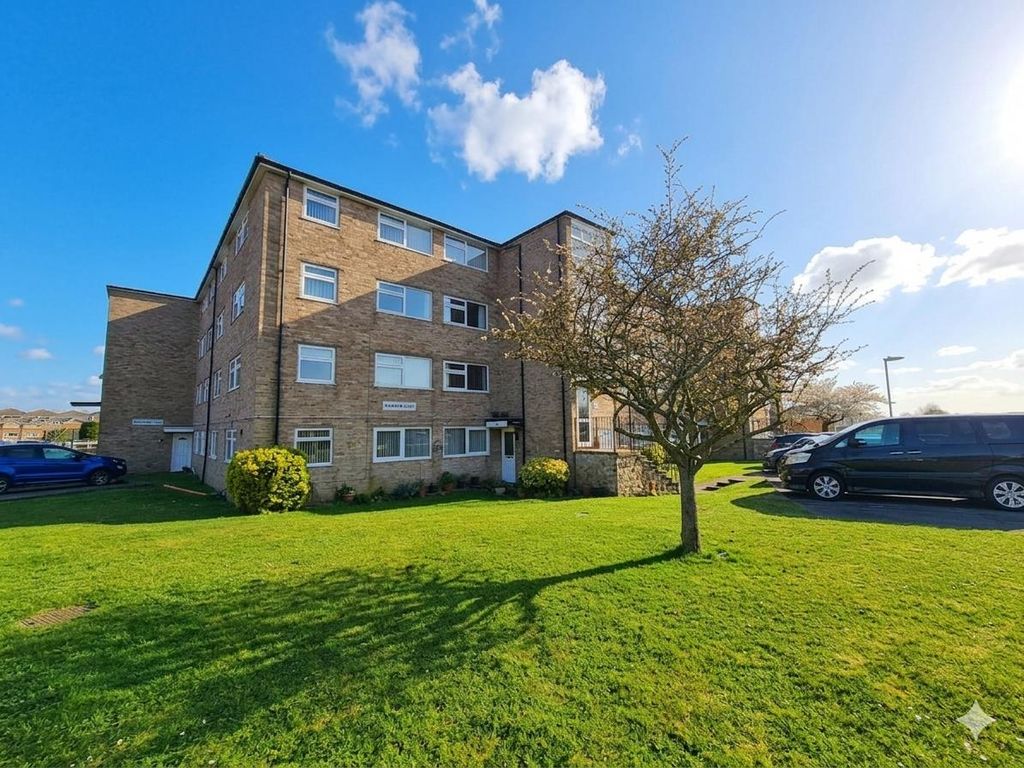 Property photo 2 of 10 Exterior