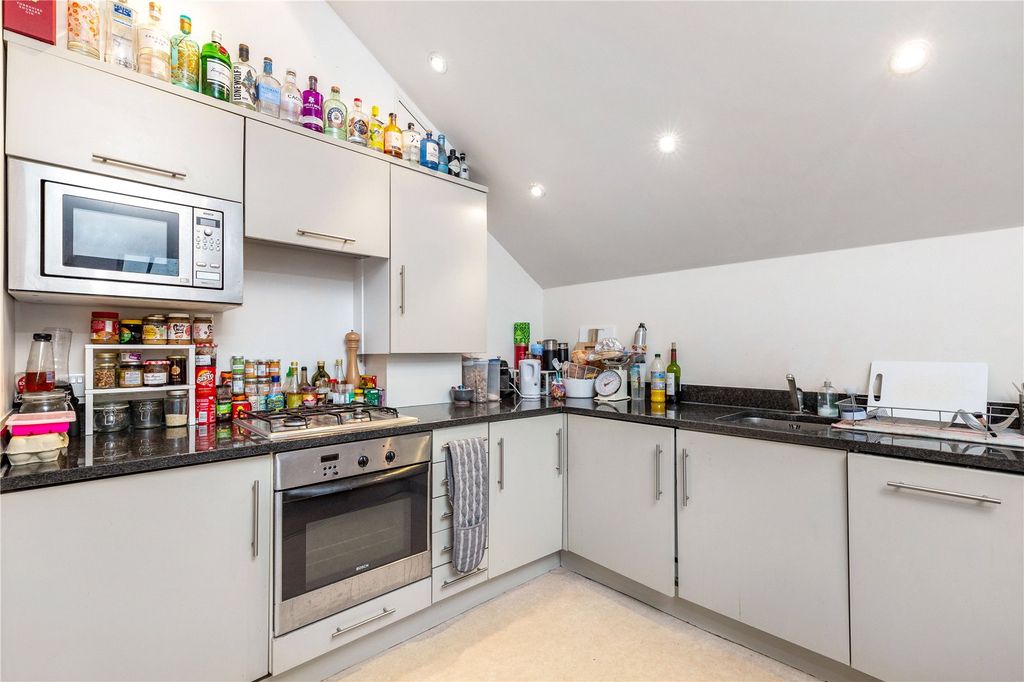 Property photo 2 of 10 Picture No. 09