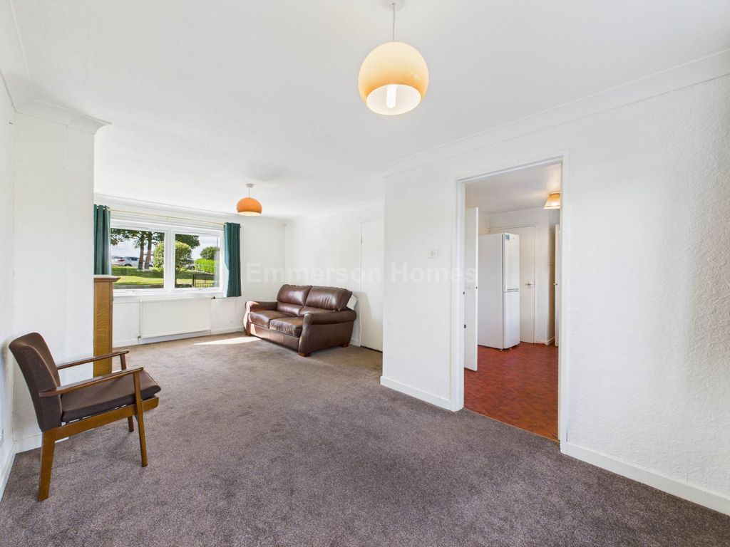 Property photo 3 of 23