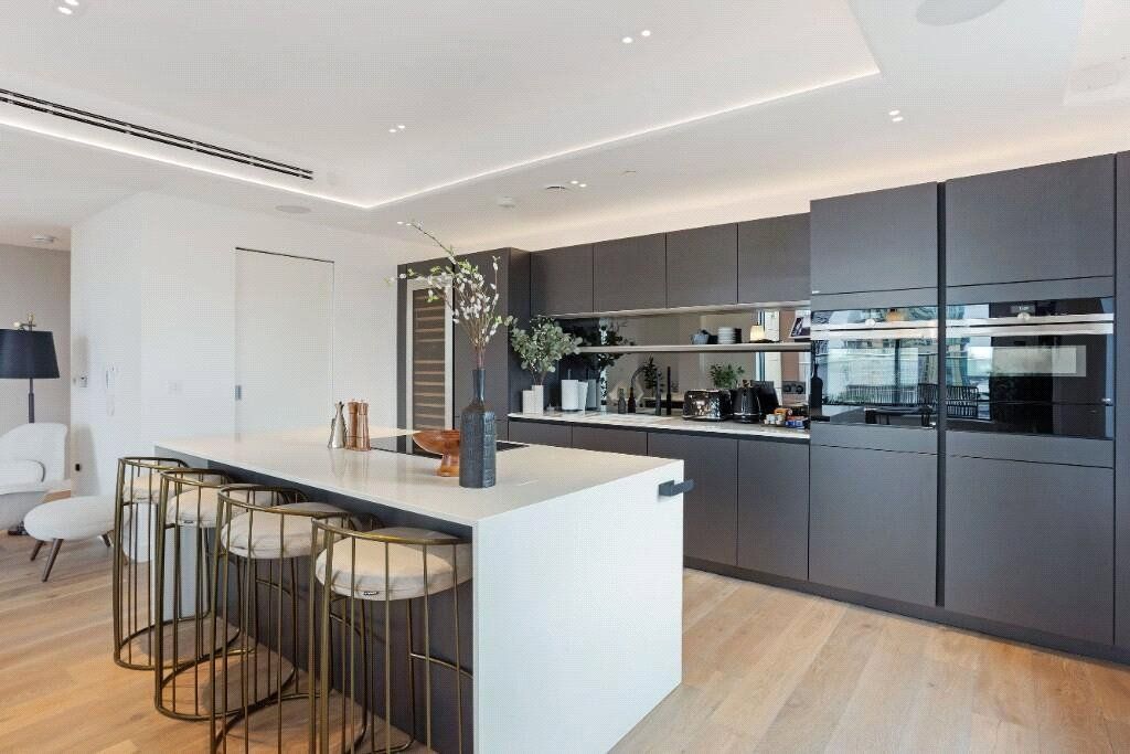 Property photo 2 of 8 Picture No. 04