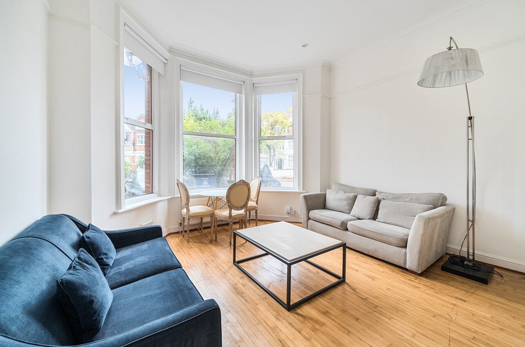 Property photo 1 of 8 1330263-6-688B40F...