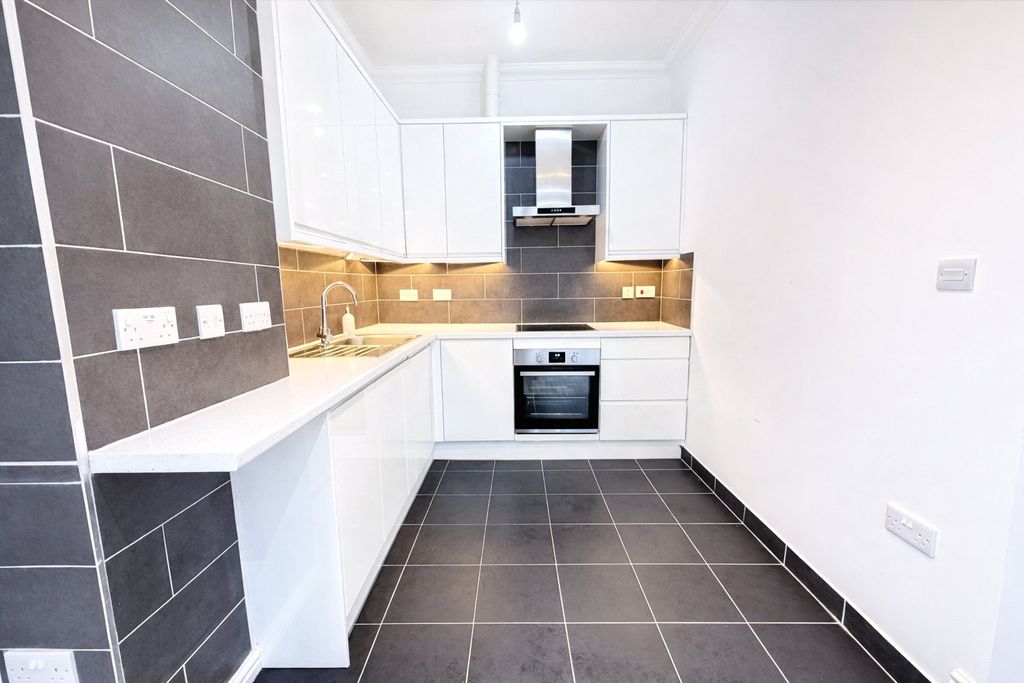 Property photo 2 of 25 Picture 2