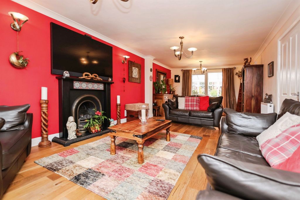 Property photo 3 of 15