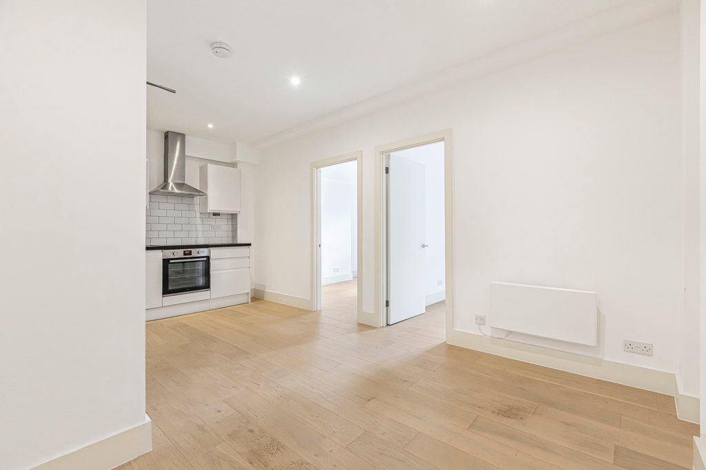 Property photo 2 of 17 18_48133.Jpg