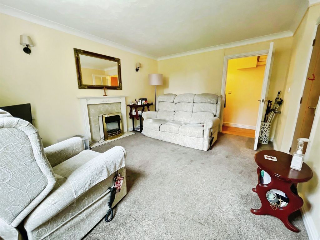 Property photo 3 of 5