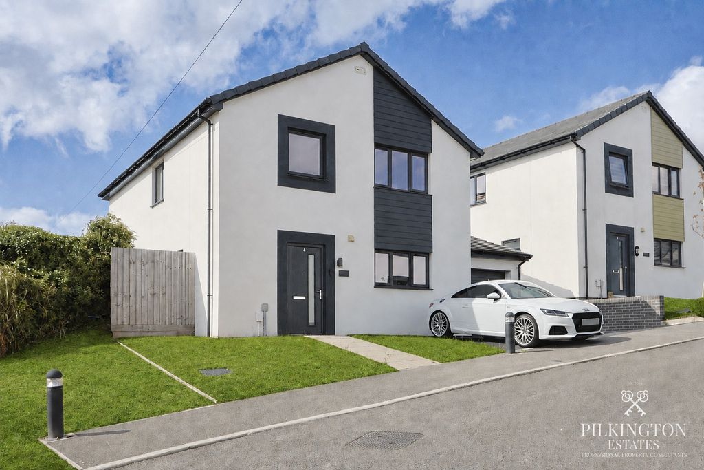 Property photo 1 of 18 5390750
