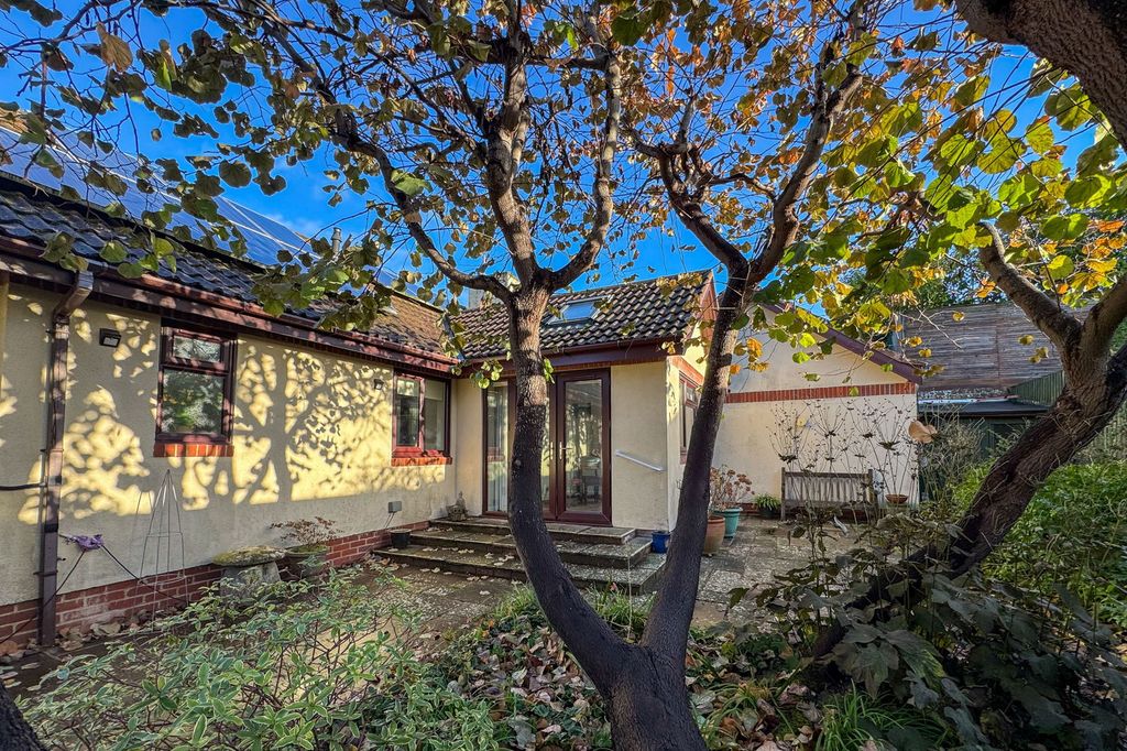 Property photo 3 of 16