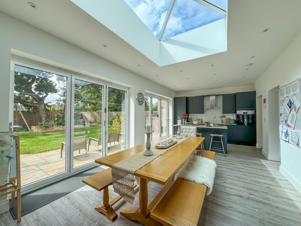 Property photo 2 of 39 Img_4779