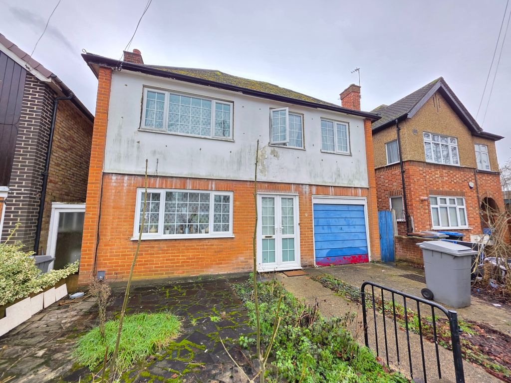 Property photo 3 of 19 Photo 18