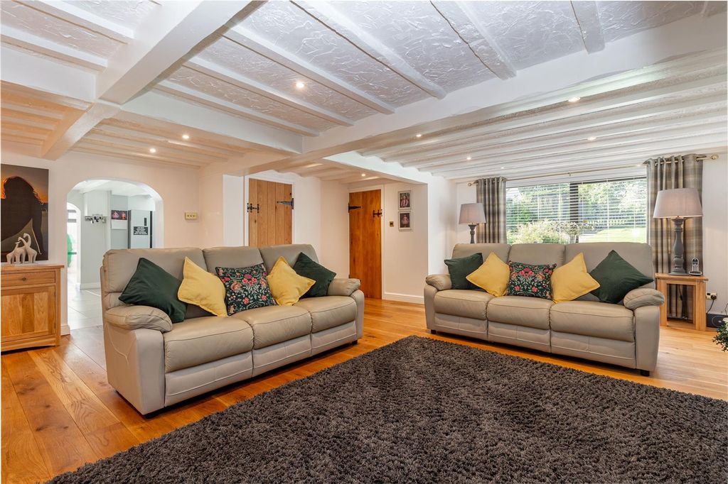 Property photo 2 of 32 Living-Room-4.Jpg