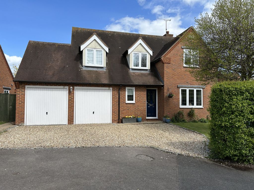 Property photo 1 of 35