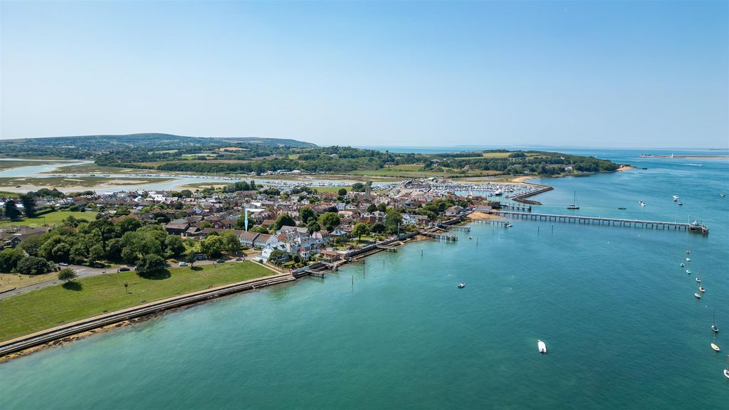 Property photo 2 of 18 Yarmouth_Spence Willard -Drone-3 - With Arrow.Jpg