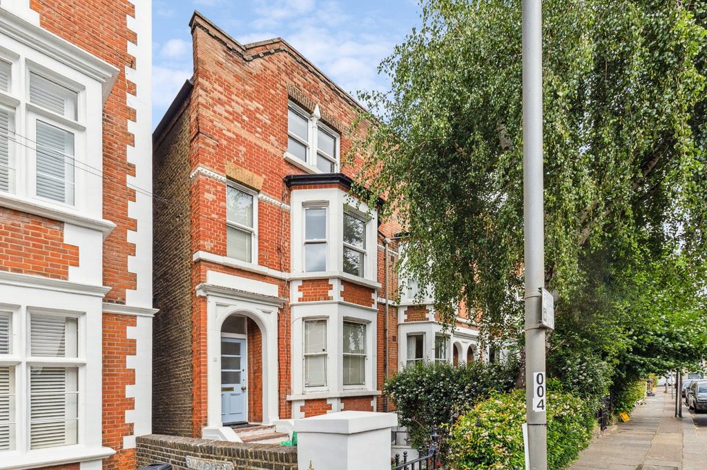 Property photo 1 of 7