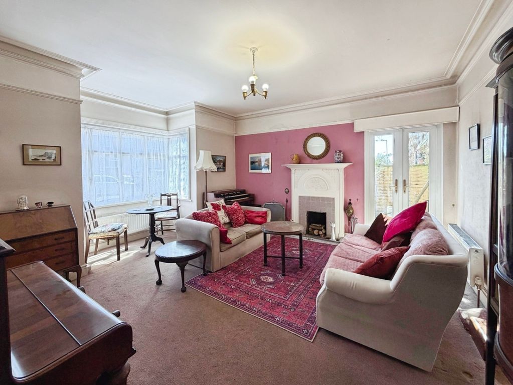 Property photo 3 of 20 5020327