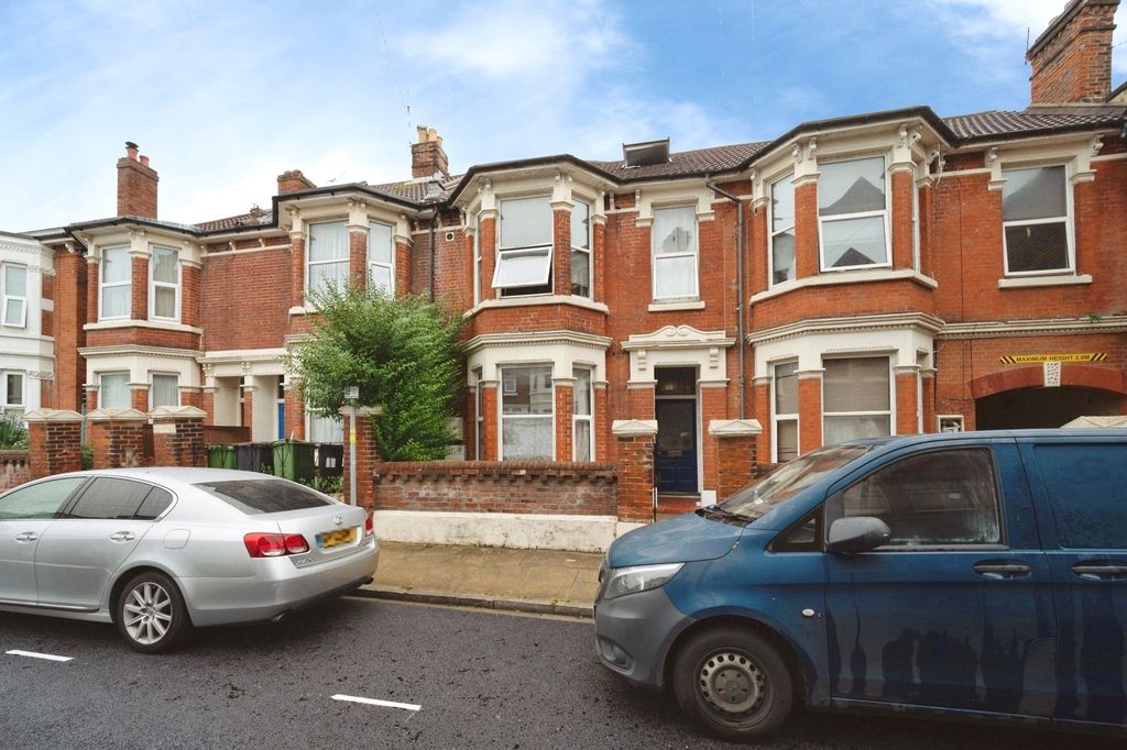 Property photo 1 of 8 Pbox-Img.Jpg