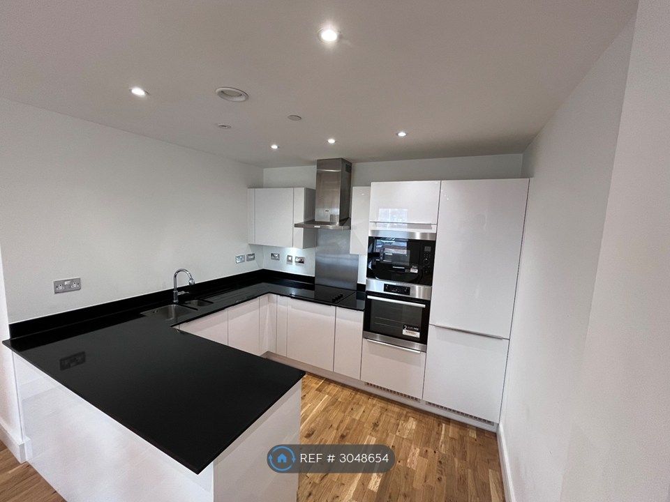 Property photo 2 of 10