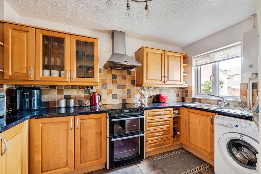 Property photo 3 of 14