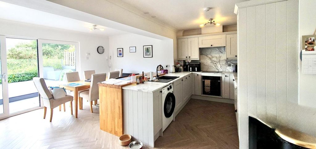 Property photo 2 of 22 Strathcarron